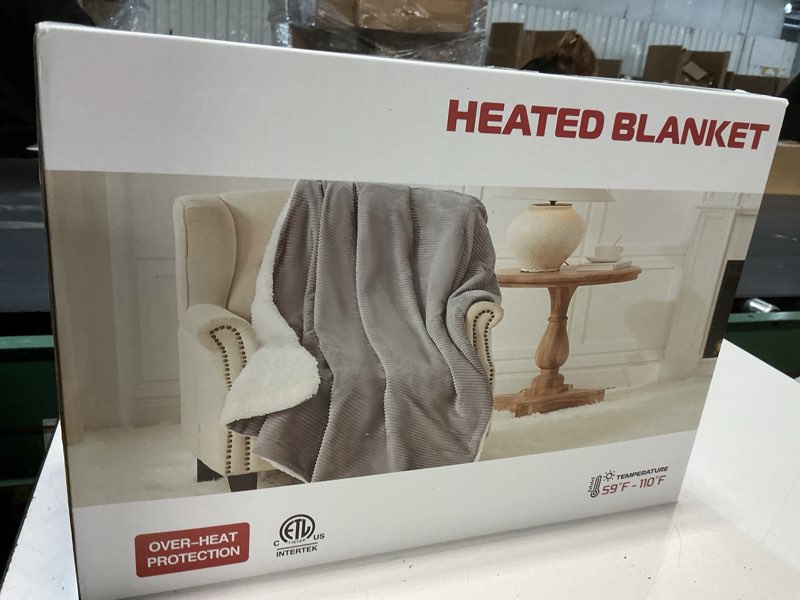 Condition photo showing New/Like New for electric blanket queen, 84"x90" heated blanket with dual control, over-heat protection, 10 heating levels &1-8 hour 5 time settings, auto-off, flannel & sherpa blanket fast heating, etl certification blue 84‘’x90‘’