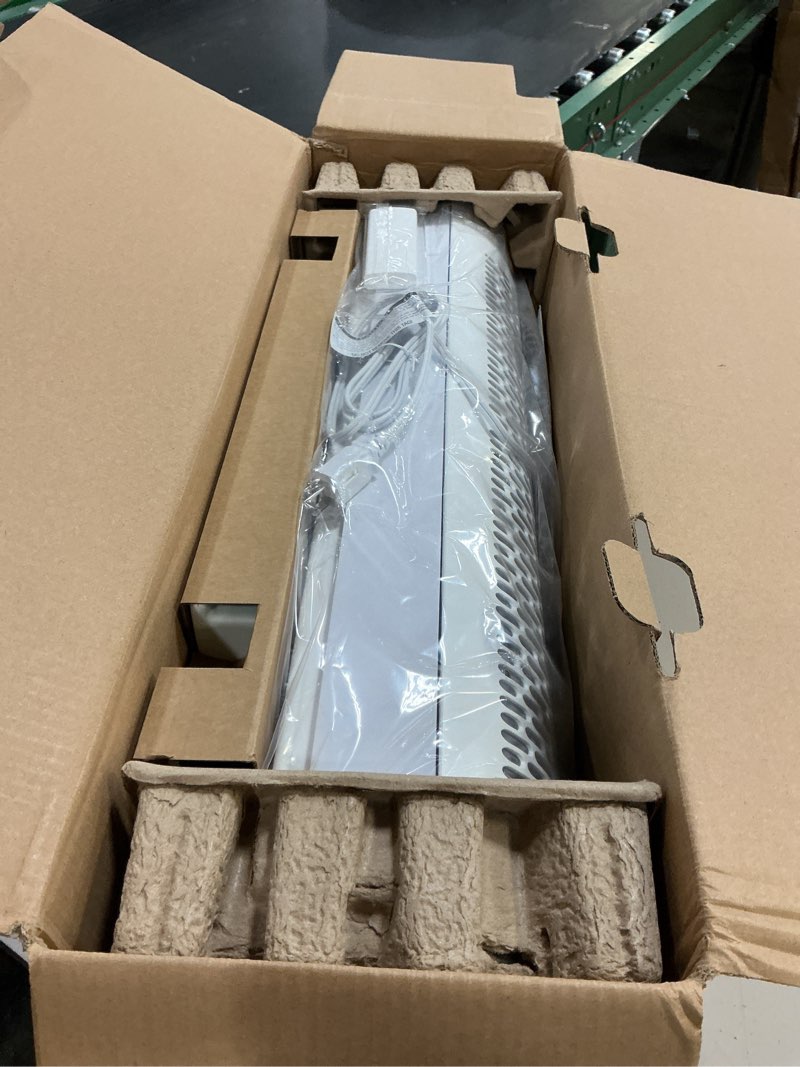Condition photo showing New/Like New for shinic window fan with reversible airflow, 4 speeds, thermostat remote control, weather resistant, quiet window fan, 6 spacer blocks, fits 26.0" - 39.7" window, for home bedroom kitchen office, white