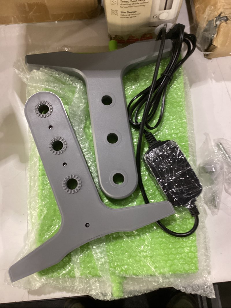 Condition photo showing Good Condition for fuzzy bird chick brooder (12''*8'') brooder heater for chicks ducks and birds incubation heating keep chicks warm newly upgraded temperature adjustable height adjustable chick heating plate - green