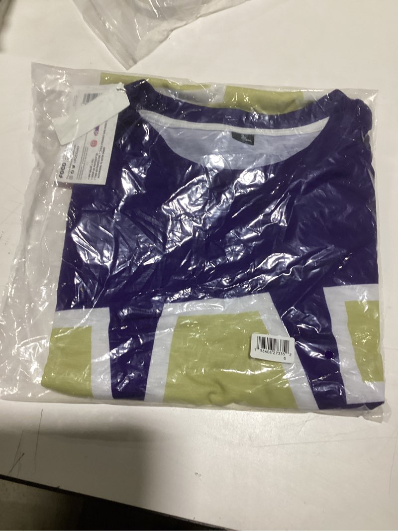 FOCO Men's Standard NCAA College Team Cropped Big Logo Rash Guard Swim Shirt, Colorblock