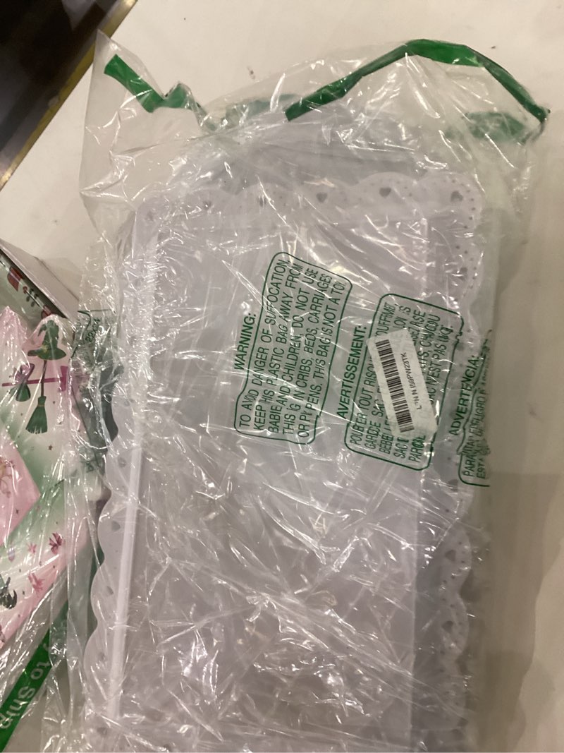 Condition photo showing New/Like New for 10 Pcs Cake Stand White Plastic Dessert Table Display Set 4 Pcs 3 Tired Cupcake Stand Cookie Tray Rack Serving Tray Cake Display Tower and 6 Pcs Dessert Trays for Wedding Baby Shower Tea Party (White)