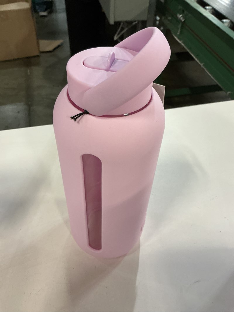 Condition photo showing Good Condition for bink 36 oz. big bottle with flip cap