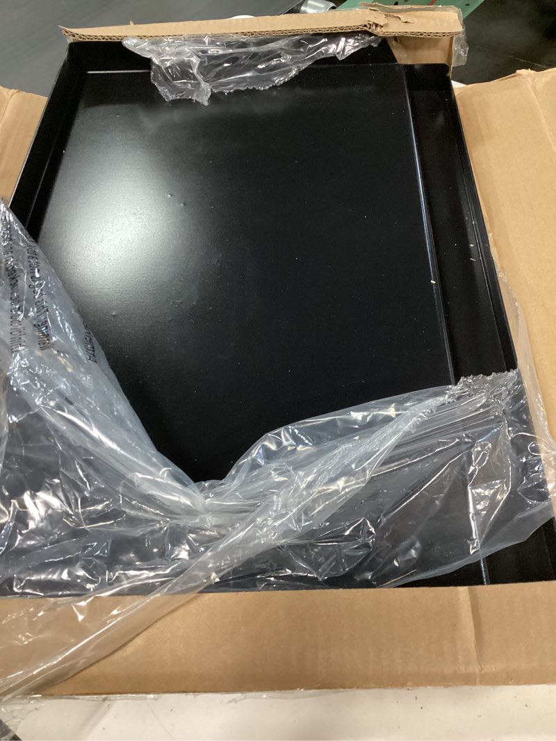 Condition photo showing Good Condition for onlyfire universal bbq griddle with handles for charcoal/gas grills, ceramic coated non-stick flat top griddle for outdoor cooking, 23" x 16" 23" x 16" x 2.8"