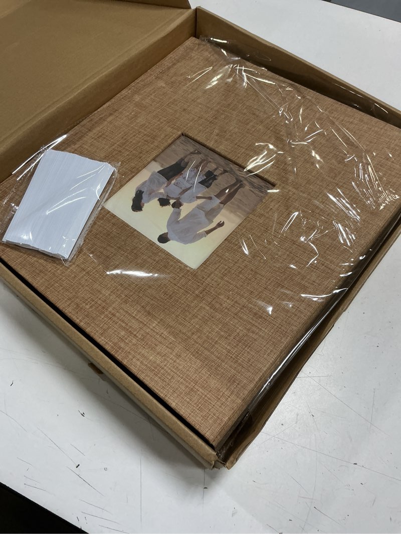 Condition photo showing Good Condition for potricher Linen Hardcover Photo Album 4x6 1000 Photos Large Capacity for Family Wedding Anniversary Baby Vacation (Khaki, 1000 Pockets) 1000 Pockets Khaki