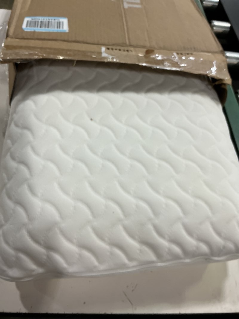 Condition photo showing Good Condition for tempur-pedic tempur-cloud pillow for sleeping, standard, white 1