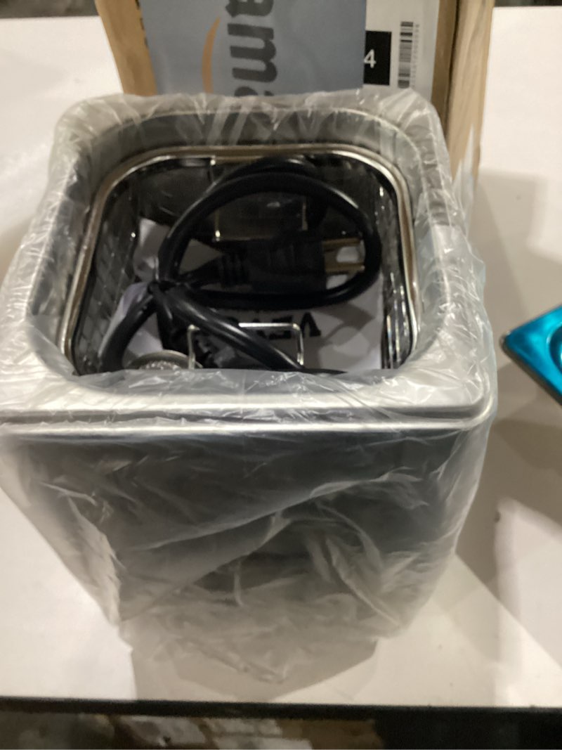 Condition photo showing New/Like New for VEVOR Sonic Cleaner with Digital Timer & Heater, Professional Ultra Sonic Parts Cleaner, Stainless Steel Heated Cleaning Machine for Glasses Watch Rings Jewelry Circuit Board (2L)