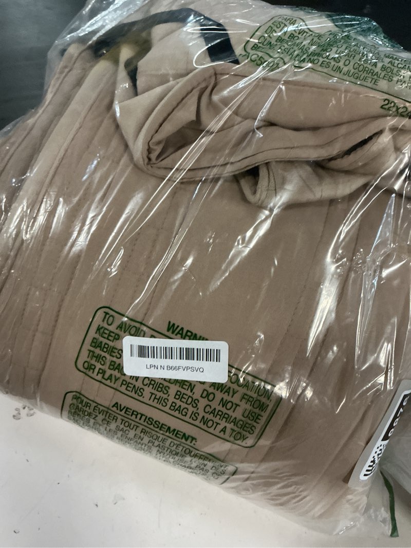 Condition photo showing Good Condition for evergrace luxury velvet quilt set king size 3 piece, soft cross-stitch velvet comforter set with pillow shams, lightweight coverlet bedspread bedding set for all seasons, mushroom brown king (104" x 92") mushroom brown