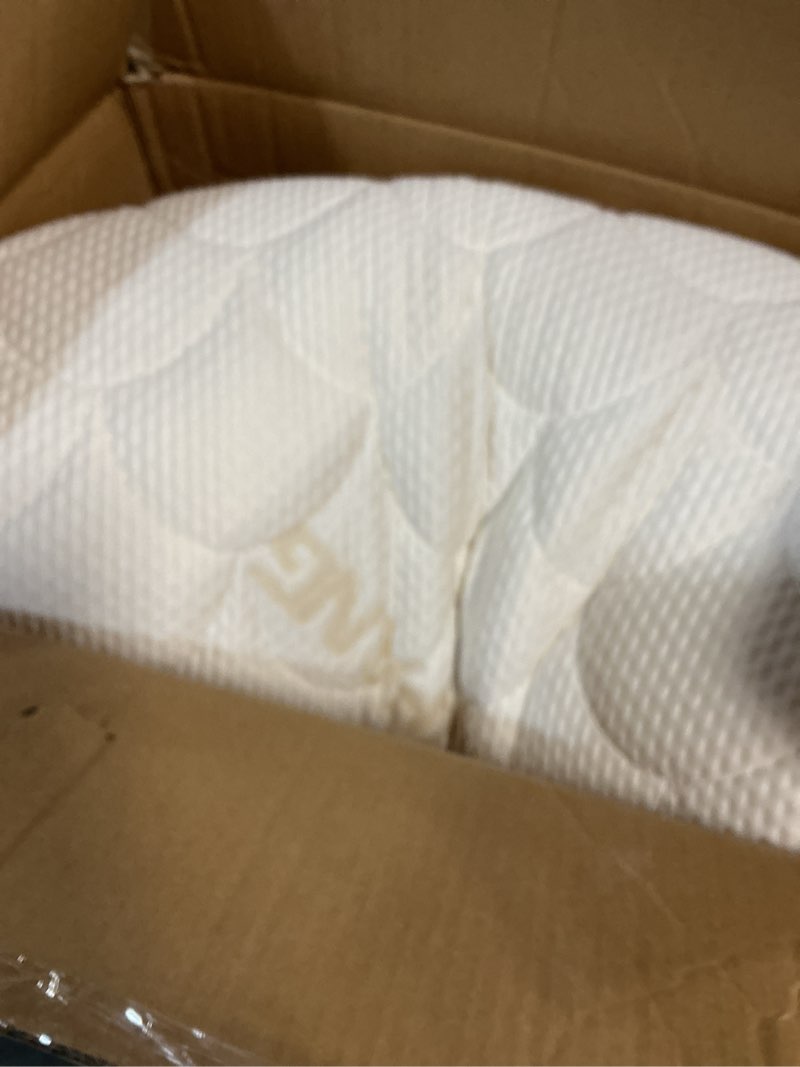 Condition photo showing Good Condition for mini crib mattress - 38x24x4 inch- dual sided with firm support and comfort foam- breathable, quiet and odorless, fits most mini cribs (does not fit playard or standard crib) 38" x 24" x 4"(mini crib mattress) white (mini crib)