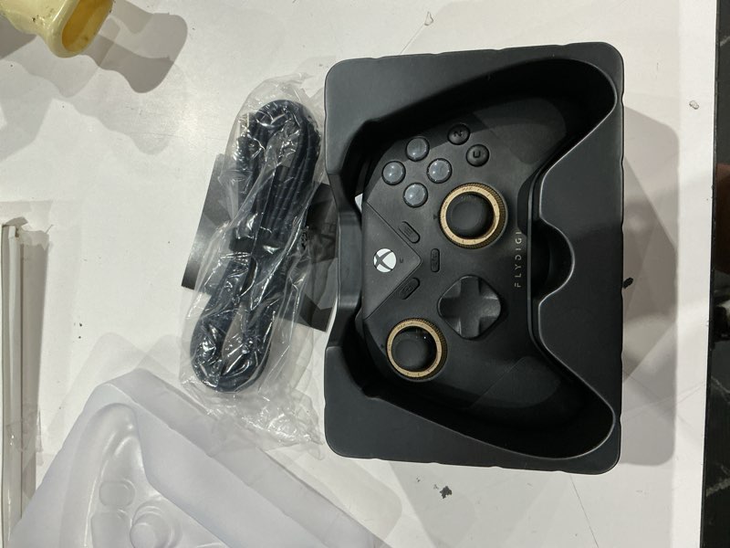 Condition photo showing Good Condition for flydigi vader 5s wired controller for xbox series x|s, xbox one, windows 10/11, forceflex adjustable tension joysticks, forceswitch triggers, 6 remappable buttons, 3.5mm audio jack