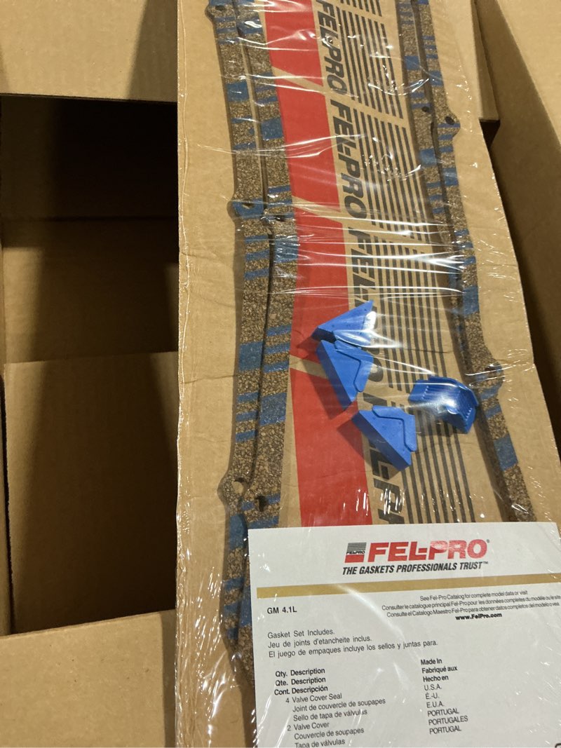 Condition photo showing Good Condition for fel-pro vs 50219 c valve cover gasket set