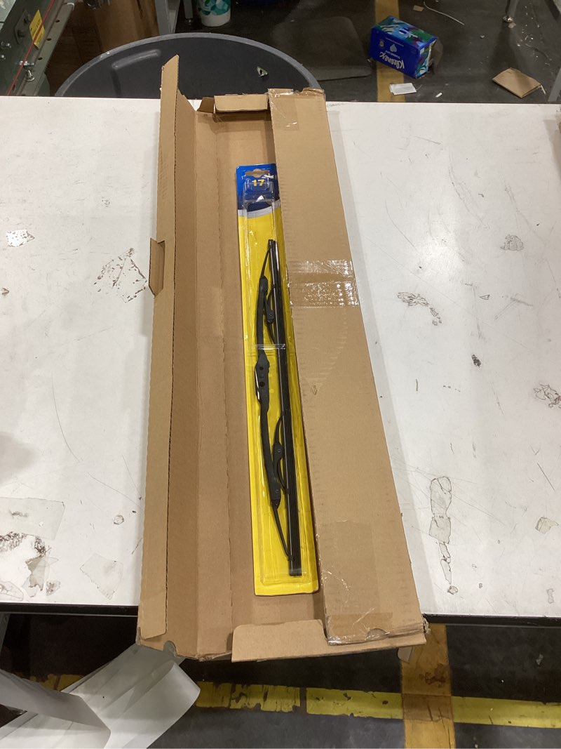 Condition photo showing Good Condition for rain-x 820248 weatherbeater wiper blades, 26" and 17" windshield wipers (pack of 2), automotive replacement windshield wiper blades that meet or exceed oem quality and durability standards 26" and 17" pack of 2