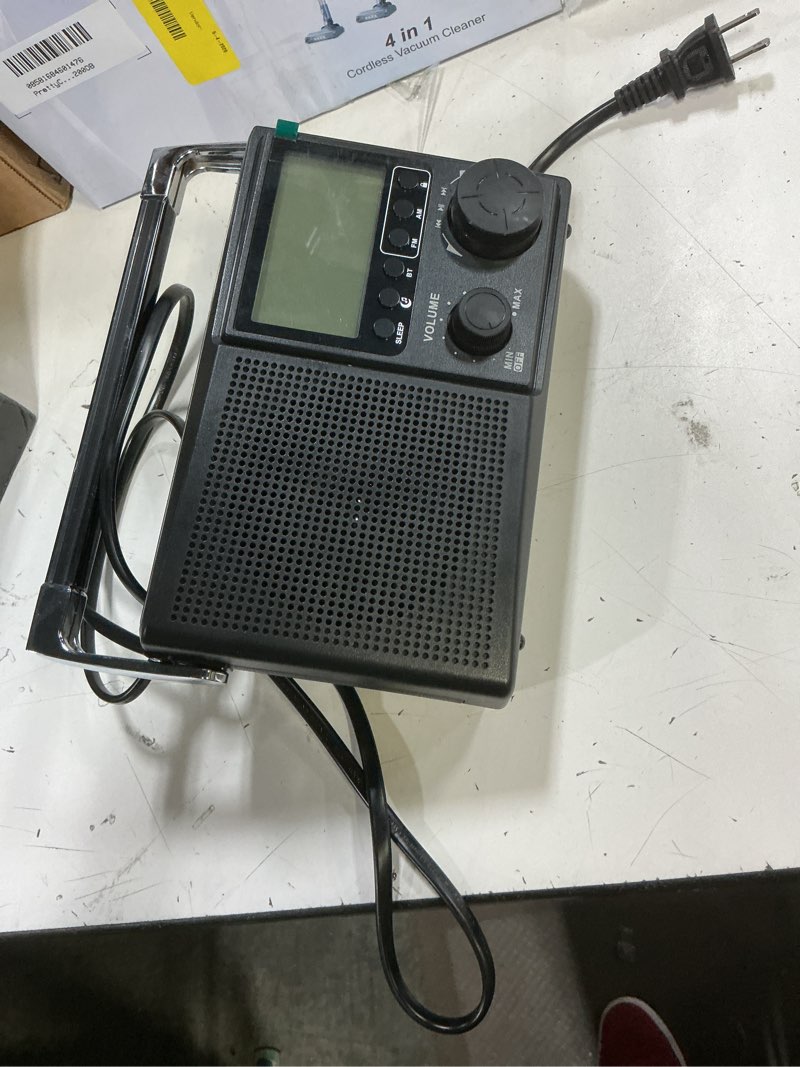 Condition photo showing Good Condition for leotec portable am fm radio with best reception,battery operated or ac power,big speaker,large tuning knob,clear dial,earphone jack for gift,elder,home