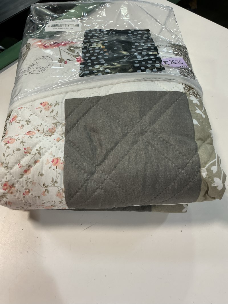 Condition photo showing Good Condition for brilliant sunshine rose and toile patchwork quilted recliner slipcover, 26" seat width, slip resistant furniture protector, 2" strap, washable reclining chair cover for kids, dogs, cats, rose grey 26" recliner rose grey