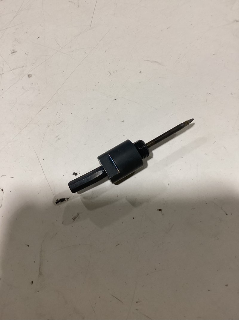 Condition photo showing Good Condition for spyder 3/8-in diamond carbide hole saw arbo