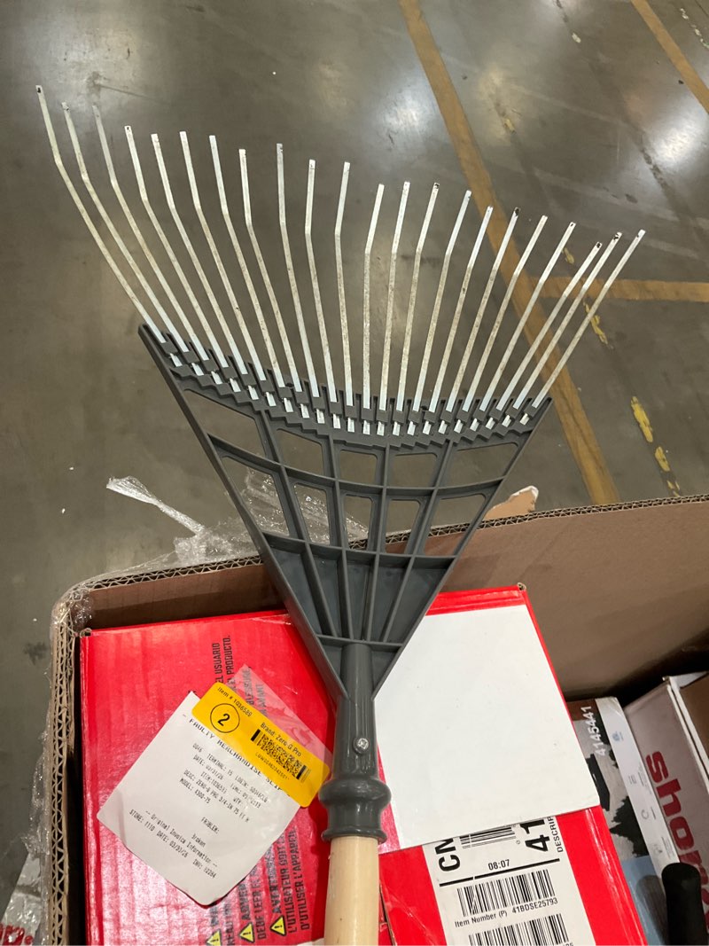 Condition photo showing Good Condition for project source 20-in polysteel lawn rake with wood handle
