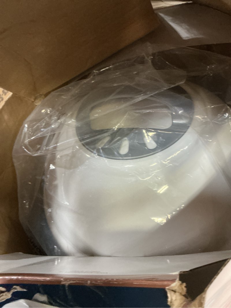 Condition photo showing Good Condition for conair pro style bonnet hair dryer, 2 heat settings, adjustable height, extra-large hood size, 1875w pro style bonnet ionic hair dryer for women, white