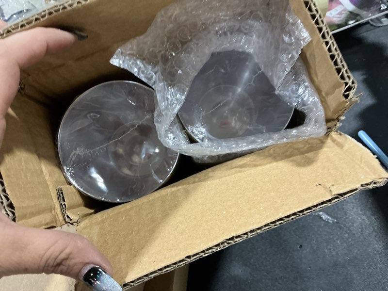 Condition photo showing New/Like New for tobvory 100 pack gold rimmed plastic cups - 9 oz hard clear plastic cups, premium disposable cup for cocktail and drinking - food grade party cups set - sturdy tumbler cup - gold rim 9oz-gold rim
