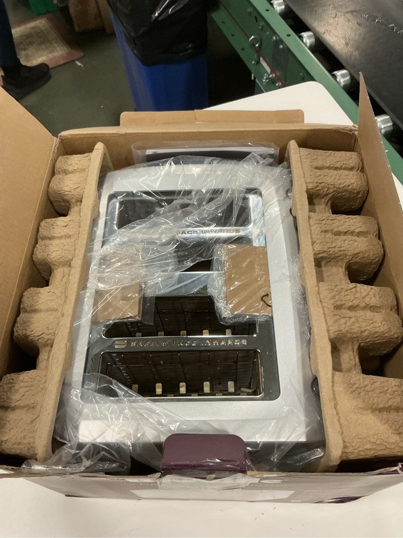 Condition photo showing New/Like New for Breville 4-Slice BTA840XL Die-Cast Smart Toaster, Brushed Aluminum