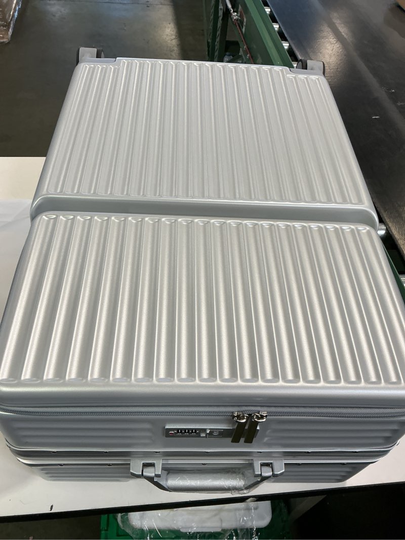 Condition photo showing Good Condition for Hard Shell Luggage 26 Inch Travel Luggage, Carry-On Luggage Spinner TSA with Lid, PC+ABS Aluminum Frame?Lightweight Travel Luggage 20'' 24'' 26''Carry-On (upgraded white, 26 inch) upgraded white 26 inch