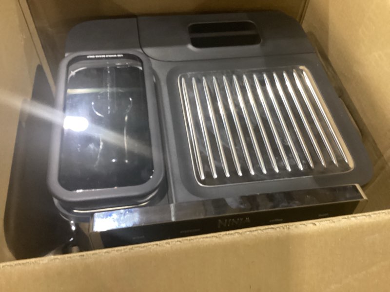 Condition photo showing Good Condition for used ninja luxe café pro series, espresso machine, drip coffee, cold brew, hot water, integrated tamper, built-in grinder, hands-free frother for cappuccinos, lattes, americanos, dairy or non-dairy, es701 stainless steel