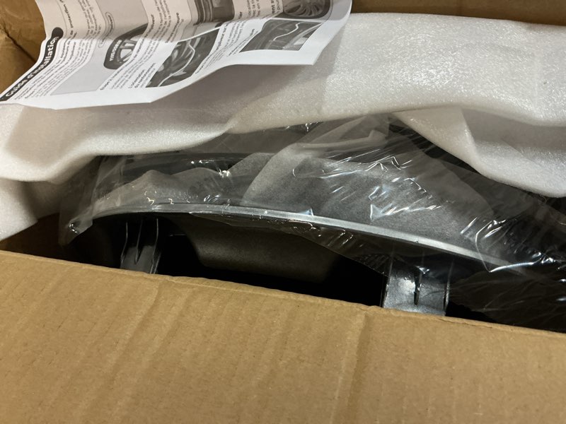 Condition photo showing New/Like New for Hubcaps 4-Pack Kit, 15 inch Hub Caps Set of 4 Wheel Covers with Universal Snap-On Retention Rings, 1-Tone ABS Plastic Silver Car Rims for All Models (SG-5051-B-15) 15" Silver