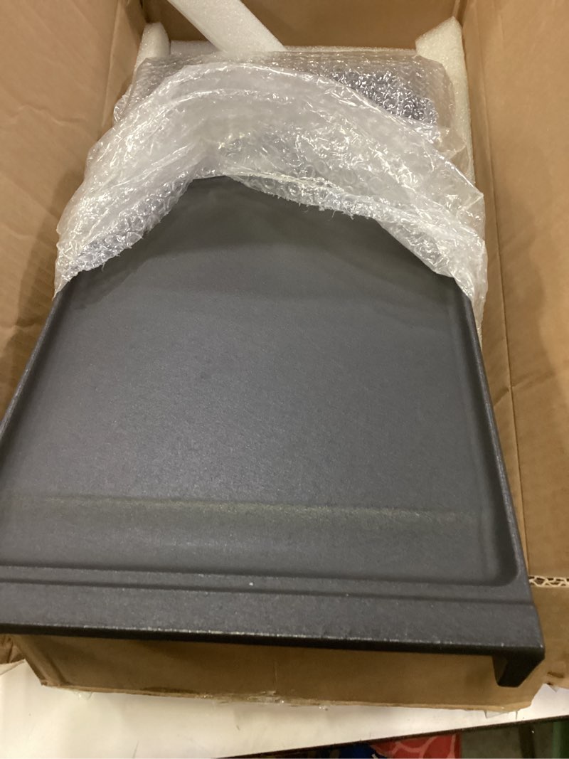 Condition photo showing Good Condition for Upgraded WB31X24738 Cast Iron Griddle Replacement for GE General Electric Stove Parts,WB31X24738 StoveTop Pan Parts for JGB700SEJ4SS JGSS66SEL3SS Burner Center Griddles Stove Top Griddle for Gas Stove WB31X24738 & WB31X24998