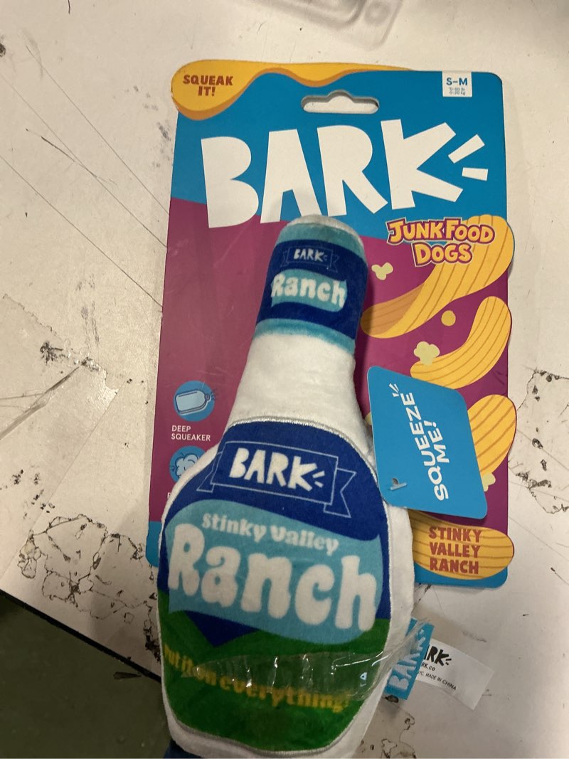 Condition photo showing New/Like New for Barkbox stinky valley ranch