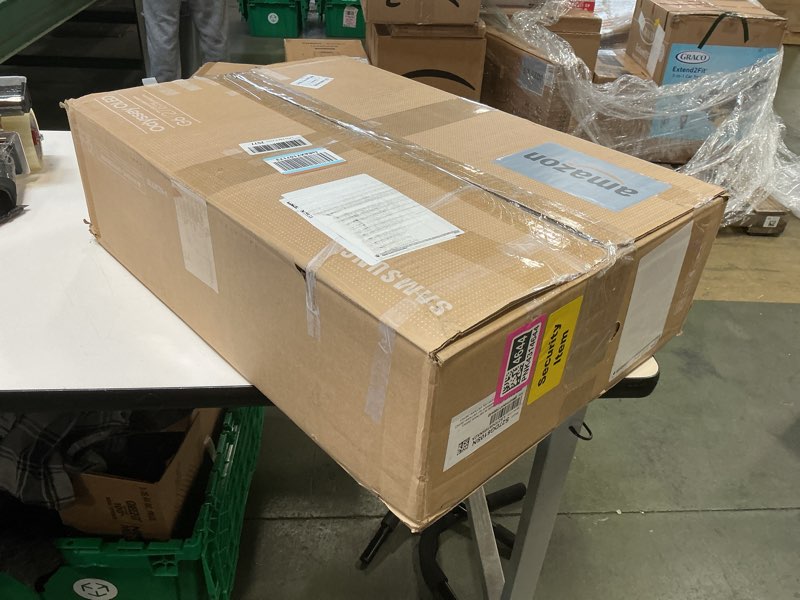 Condition photo showing Good Condition for Samsung 27” Odyssey OLED G6 (G61SD) QHD & QD-OLED 240Hz 0.03ms FreeSync Premium Pro Gaming Monitor w