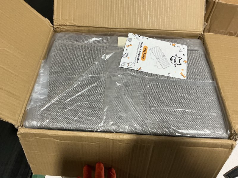 Condition photo showing New/Like New for 2-in-1 dog stairs for bed and couch, 21.6 inch high,foldable ottoman with 6 steps, joint relief for small and large dogs (gray h 21.6")