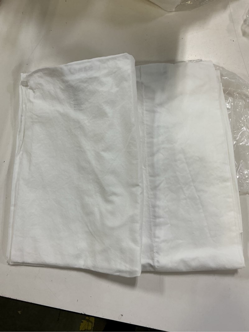 Condition photo showing Good Condition for quince organic crisp percale pillowcase set, standard, white