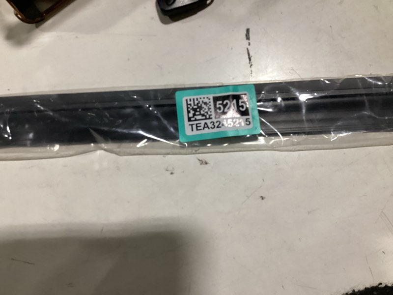 Condition photo showing Good Condition for md easy install door sweep 