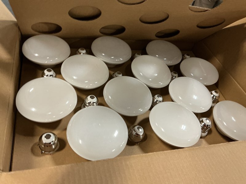 Condition photo showing Good Condition for daybetter br30 led light bulbs indoor flood light, 5000k daylight white led bulb 65w equivalent, dimmable, e26 base, 800lm, recessed can bulb for living room bedroom dining room bathroom, 12pack