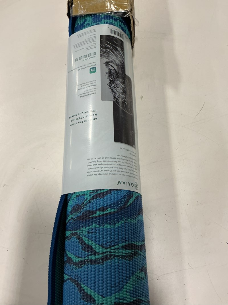 Condition photo showing Good Condition for Gaiam Yoga Mat - Premium 6mm Print Reversible Extra Thick Non Slip Exercise & Fitness Mat for All Types of Yoga, Pilates & Floor Workouts (68" x 24" x 6mm Thick) Spiral Motion