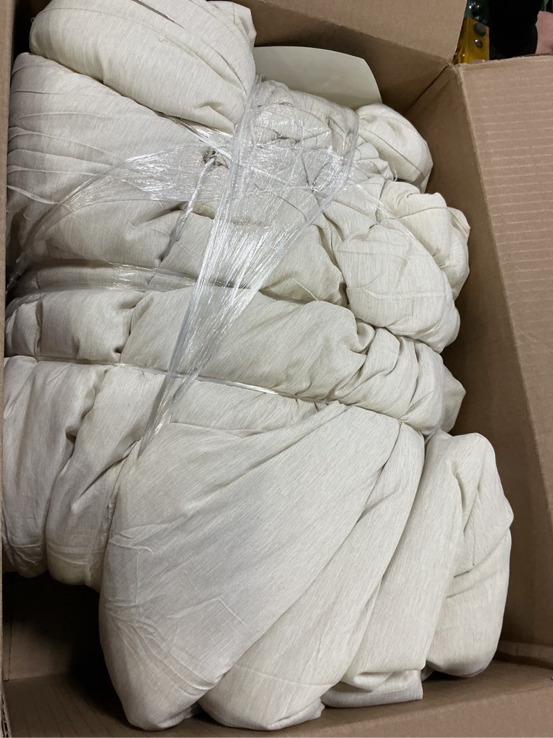 Condition photo showing As Is for Bedsure Oversized King Comforter Set - Beige Soft Bedding for All Seasons, Cationic Dyed Bed Set, 3 Pieces, 1 Oversized King Size Comforter (120"x98") and 2 Pillow Shams (20"x36"+2") Oversized King 05 - Beige