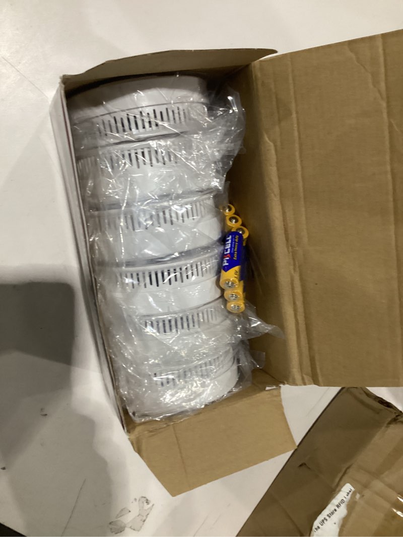 Condition photo showing New/Like New for 6 Packs,2 in 1 Technology, Smoke,Carbon Monoxide Detector, Co Alarm,85db Alert,LCD Readout,3 Color LED Indication,(Green Light Blinking at Work), with 3 AA Batteries,Easy Install,for Home and Kitchen 6-Pack