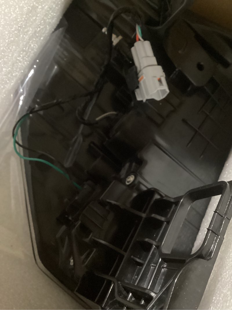 Condition photo showing Good Condition for 84912SJ060 Passenger Side Tail Light Assembly Compatible with Forester 2019 2020 2021 Rear Brake Lamp Taillight SU2805111 (Right)