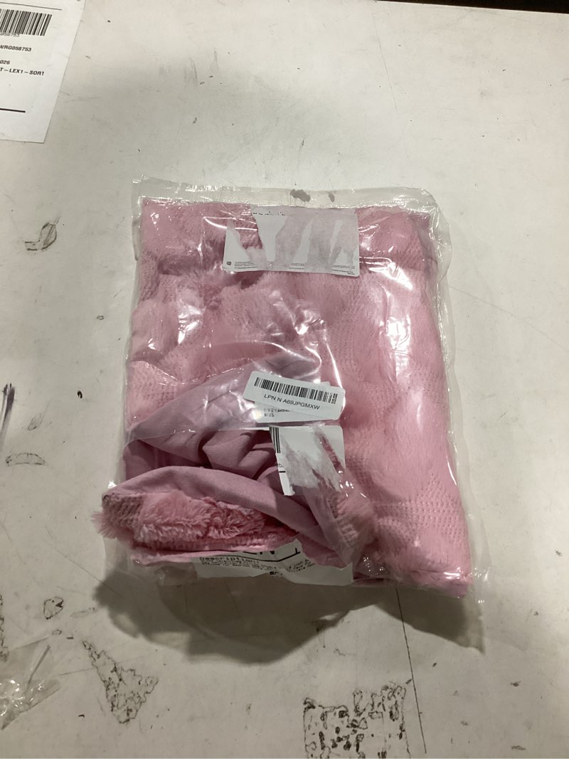 Condition photo showing Good Condition for DFXSZ Valentines Pillow Covers 18x18 inch Set of 2 Valentines Day Decoration Pink Heart Soft Plush Faux Fur Jacquard Throw Pillows for Bedroom Sofa Holiday Festivals Home Decor PTK017B18 18" x 18" (Pack of 2) Pink Heart