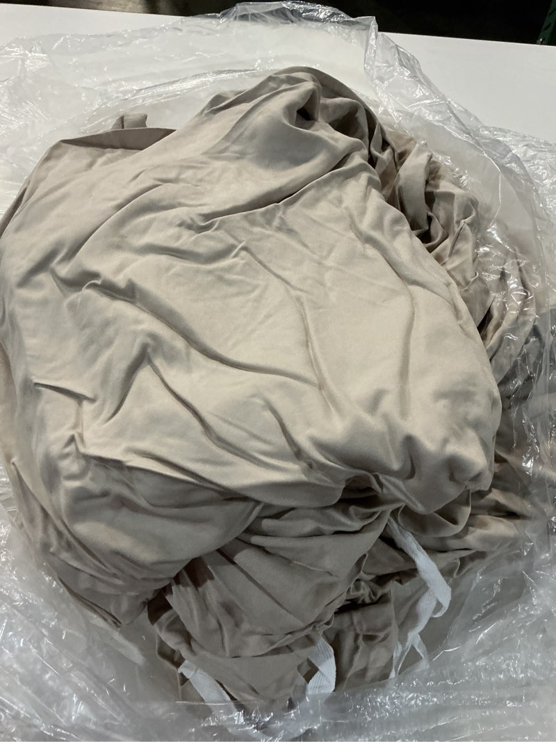 Condition photo showing Good Condition for bamboo duvet cover, king/cal king, sand