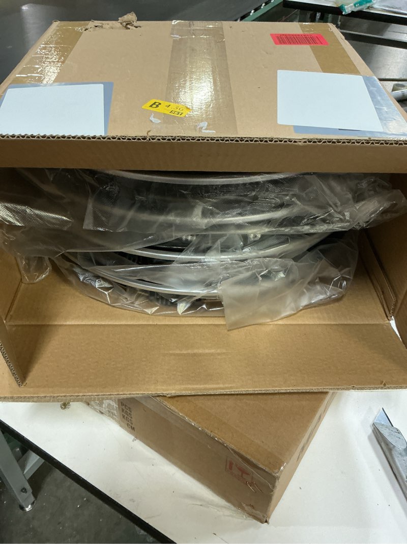 Condition photo showing Good Condition for hubcap wheel covers replacement r16 size hub caps universal-fit steel wheel rim cap abs tire cover for most cars trucks suv sedans -set of 4?16-inch?silver-black?