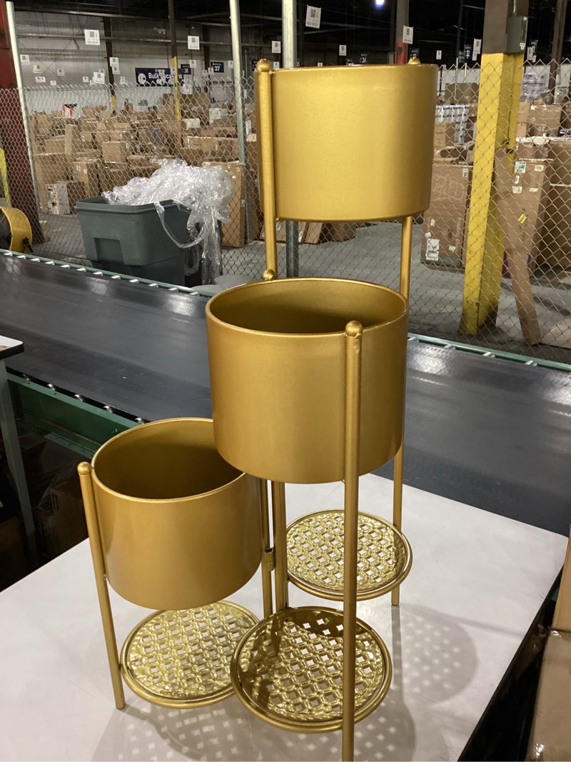 Condition photo showing New/Like New for SSS Furniture Corner Plant Stand Indoor Metal, 6 Tier 6 Potted Outdoor Flower Pot Stands Holder Shelves for Living Room, Potted Storage Shelf Rack, Decorative Holder Rack for Multiple Plants (Golden)