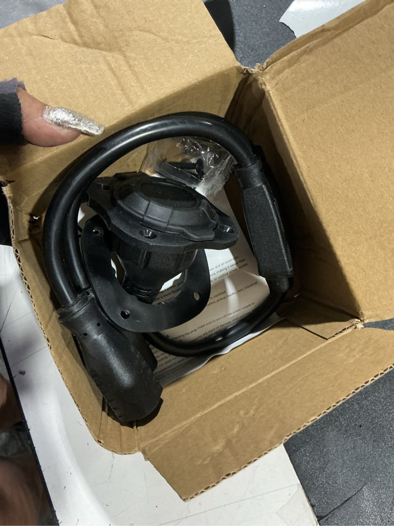 Condition photo showing Good Condition for welluck rv shore power inlet charger plug 15 amp 125v ac power inlet port plug with integrated dual 18" extension cord, rv flanged inlet with waterproof back cover y splitter cable for rv trailer boat 15amp y splitter ac port plug