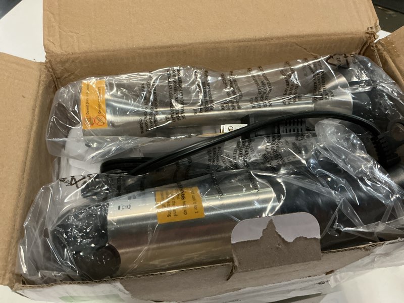 Condition photo showing Good Condition for 6-in-1 immersion blender, 1000w hand blender with 20 speeds, scratch-resistant stick mixer with whisk, chopper, beaker, egg beaters & dough hooks – heavy duty hand mixer, black