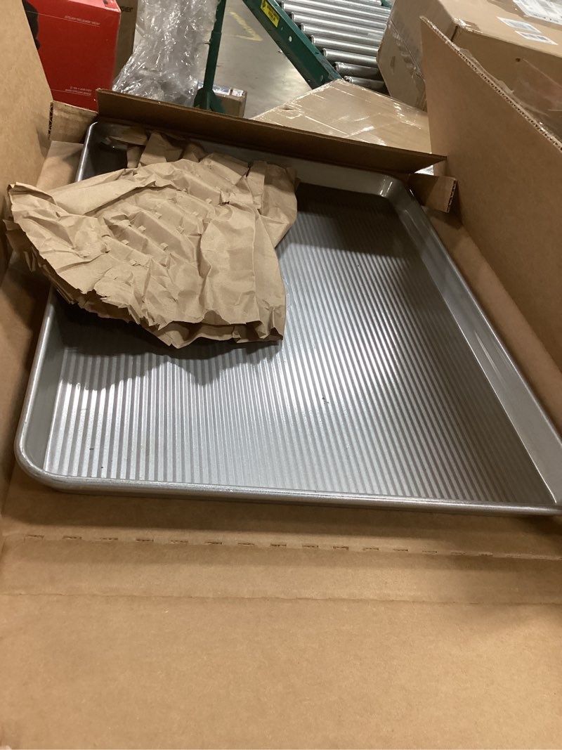 Condition photo showing Good Condition for USA Pan Bakeware Half Sheet Pan, Aluminized Steel Aluminized Steel Half Sheet 