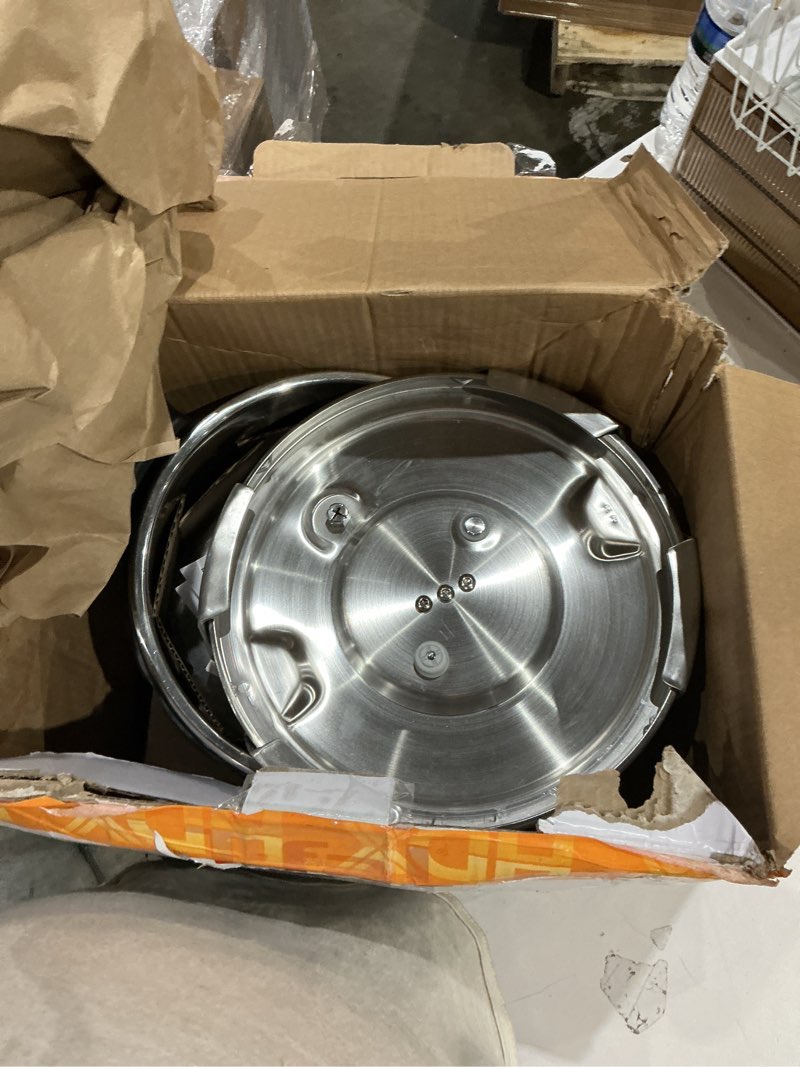 Condition photo showing Good Condition for t-fal clipso stainless steel pressure cooker, 6.3 quart, recipe book, steam basket, easy-open lid, secure locking system, adjustable pressure valve, induction cookware, pots and pans, kitchen, silver