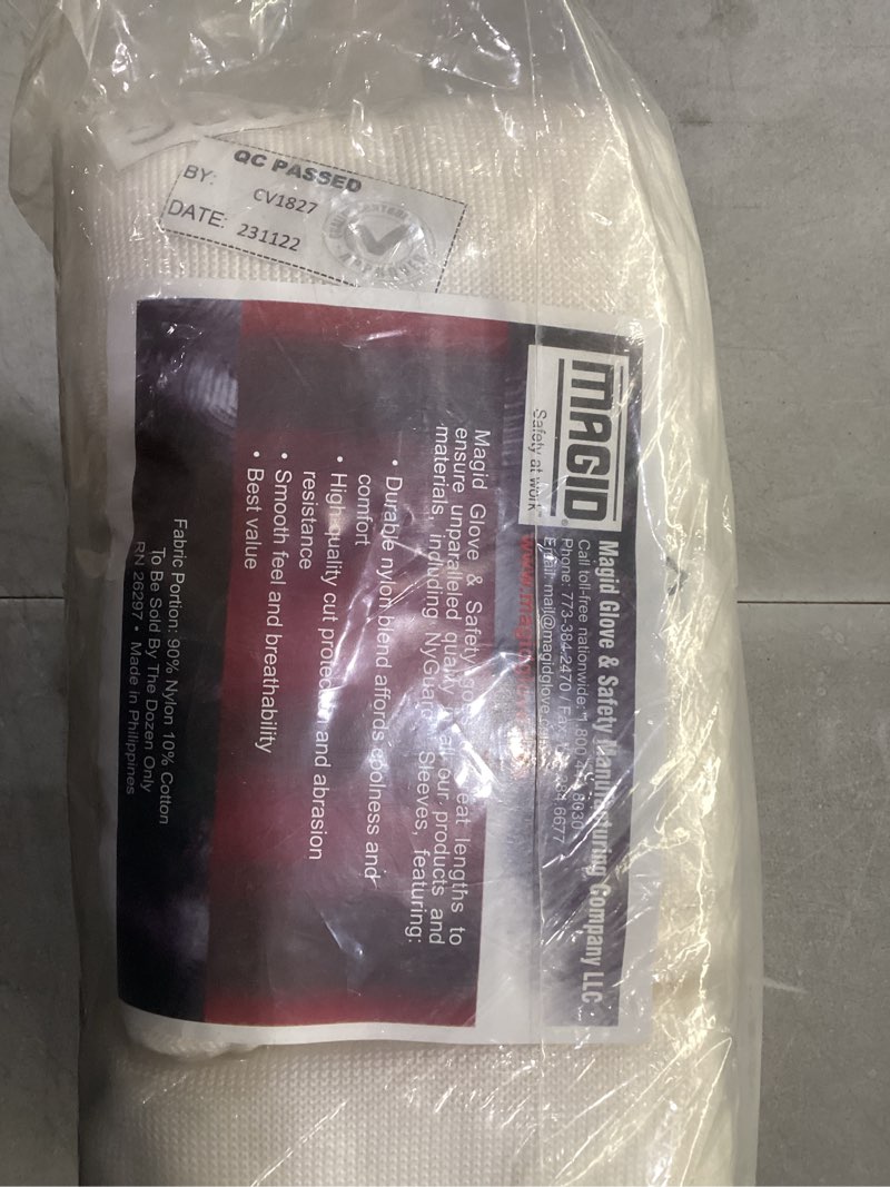 https://lotting-media.assets.bidfta.com/lotting_5e33fda0-8381-4015-a9f5-ebbaf3b799ee