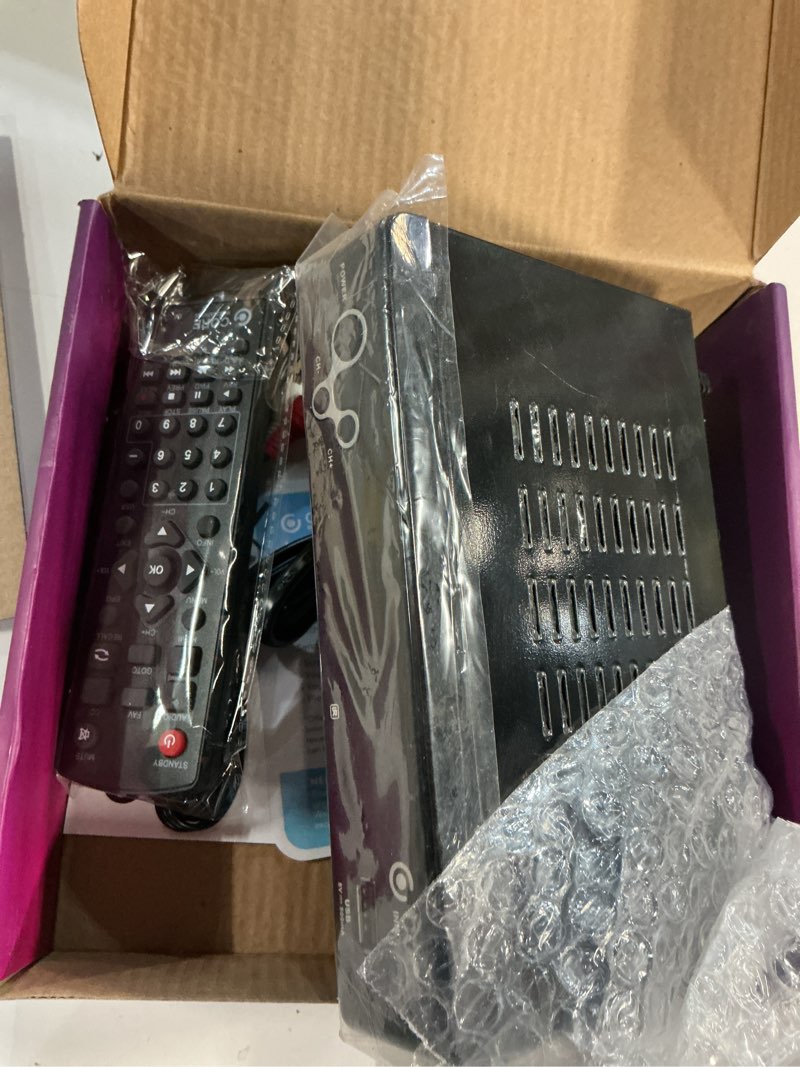 Condition photo showing Good Condition for core innovations ctcb105 over the air digital tv converter & dvr box