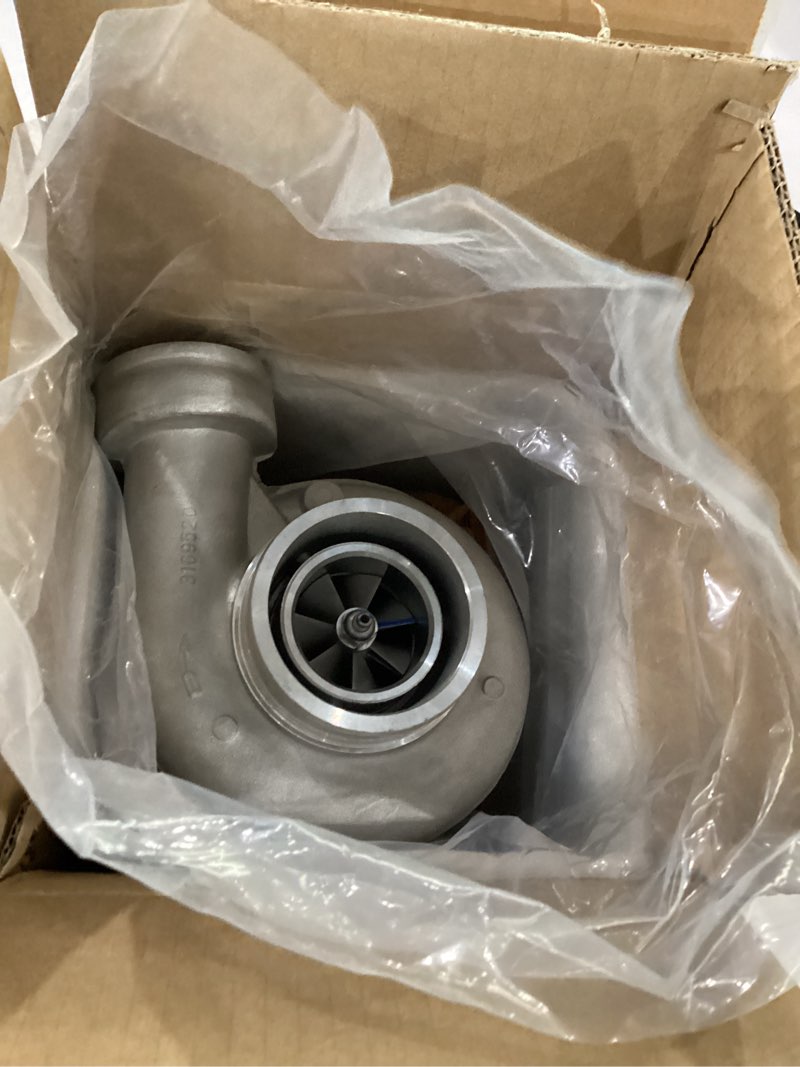 Condition photo showing Good Condition for s2b 20459239 voe20459239 turbocharge fit for volvo d6d ec210b ec210bl bf6m2012c engine excavator 318674 turbo