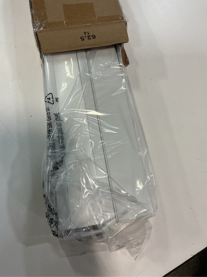 Condition photo showing Good Condition for top down bottom up cellular shades cordless honeycomb blinds for indoor windows, for windows size (25" w × 48" h) colour (white - light filtering) white - light filtering 25" w × 48" h