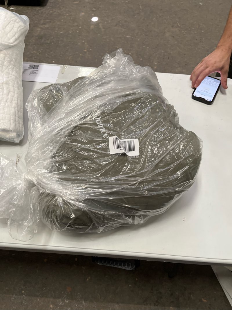 Condition photo showing Good Condition for organic airy gauze duvet cover, full/queen, olive