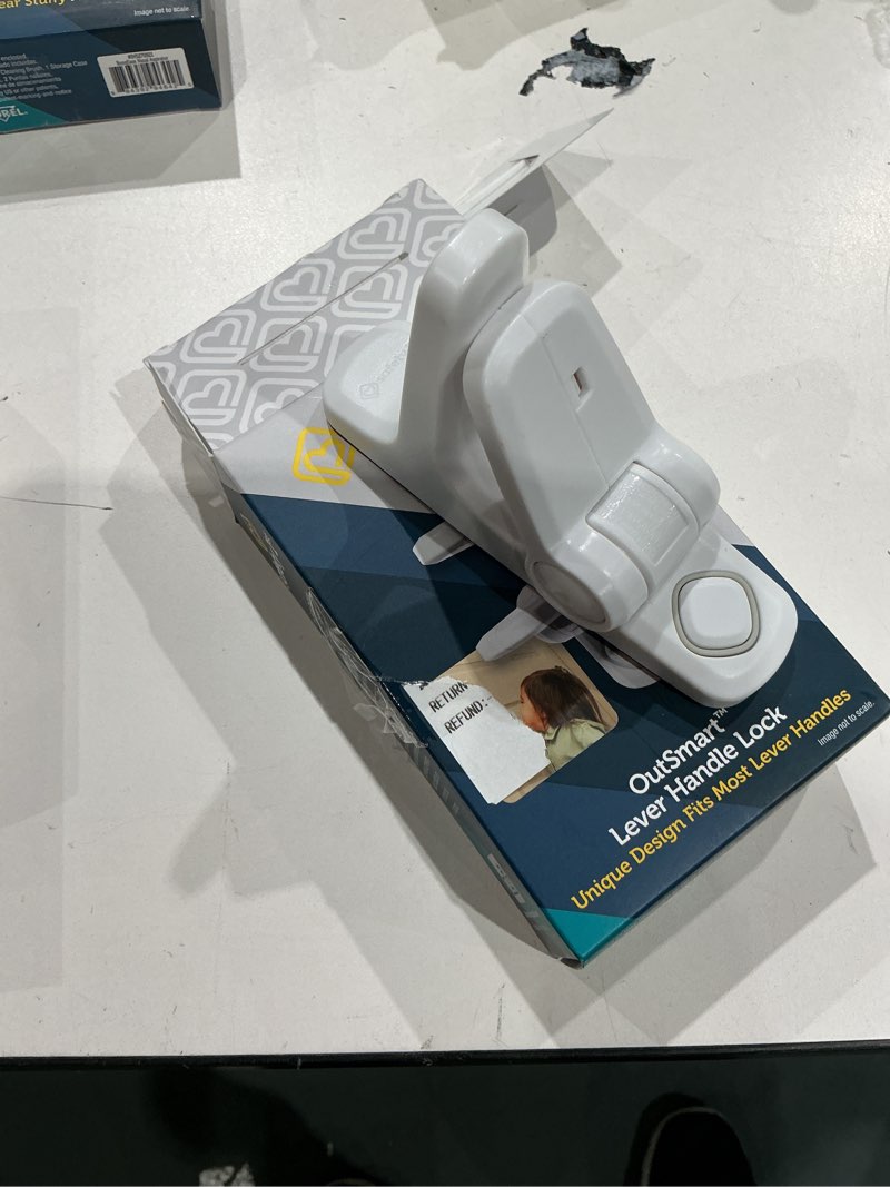 Condition photo showing Good Condition for safety 1st outsmart white plastic lever handle lock 1 pk